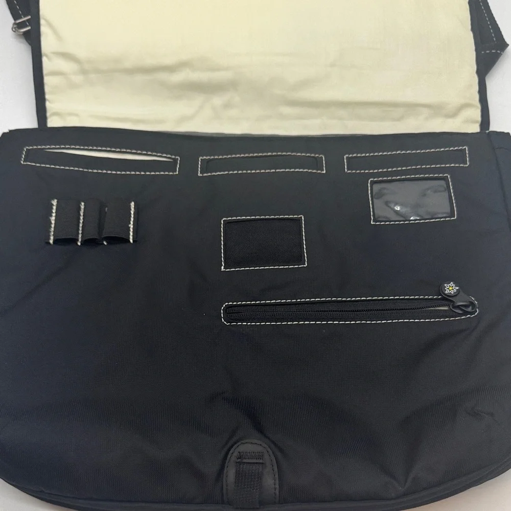 Sherpani Black and Burgundy Crossbody Bag TOT8448F
